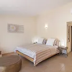 Nicola Holiday home