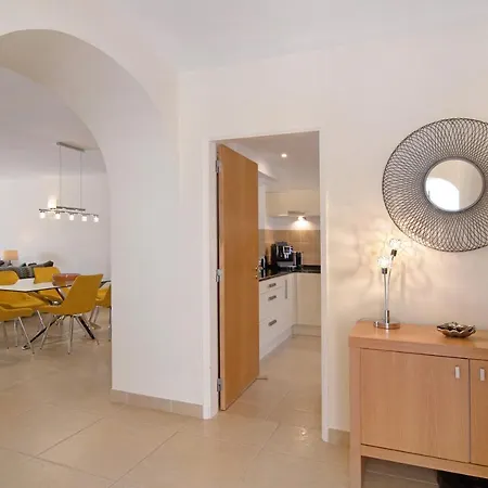 Feriehus Nicola Vale do Lobo