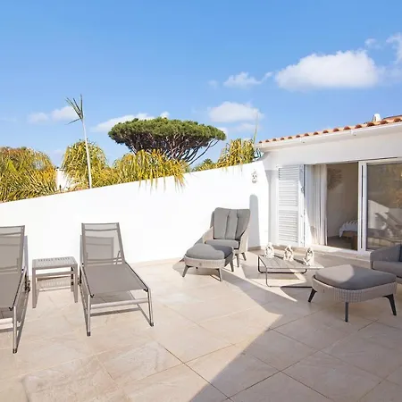 Nicola Feriehus Vale do Lobo