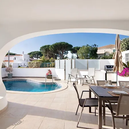 Feriehus Nicola Vale do Lobo