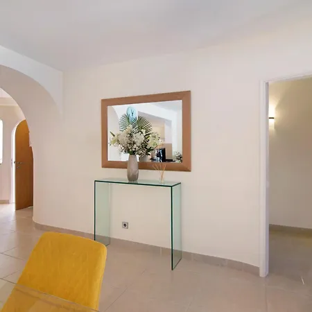 Nicola Feriehus Vale do Lobo